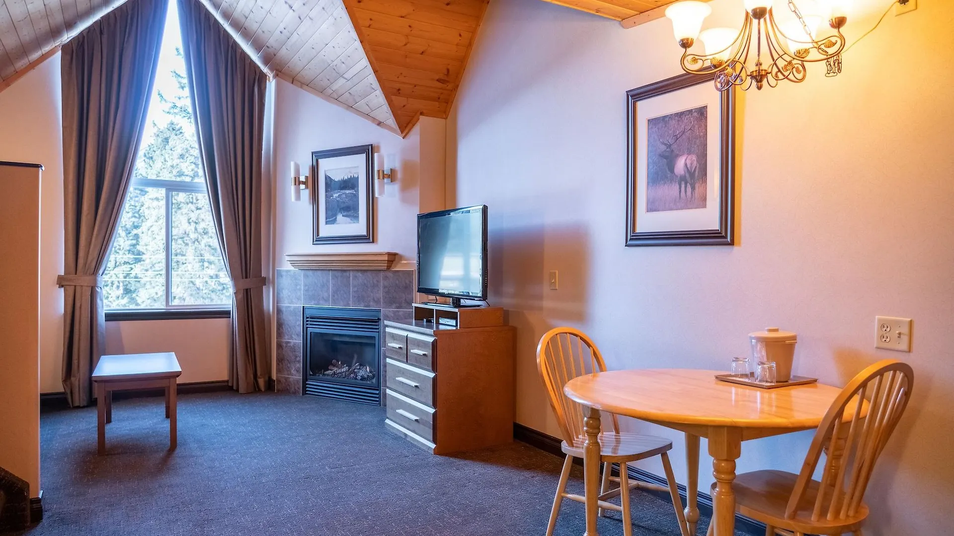 The Rundlestone Lodge Banff 3*,