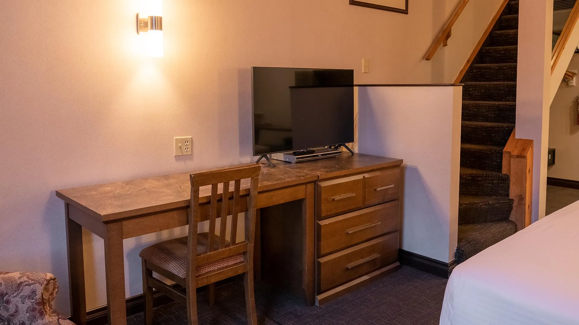 Hotel The Rundlestone Lodge Banff