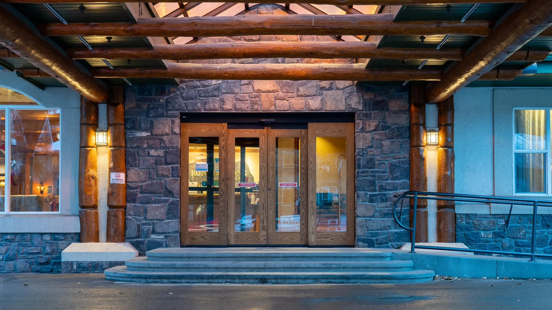 The Rundlestone Lodge Banff 3*,  Canada